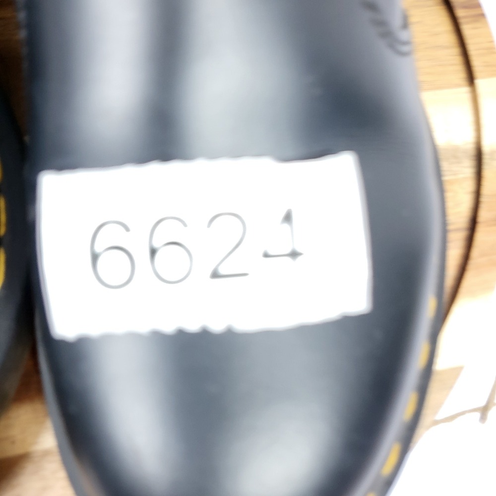 Dr. Martens 2976 Chelsea Boots Women 8 Black Good Smooth Leather Yellow Stitch - Picture 10 of 10